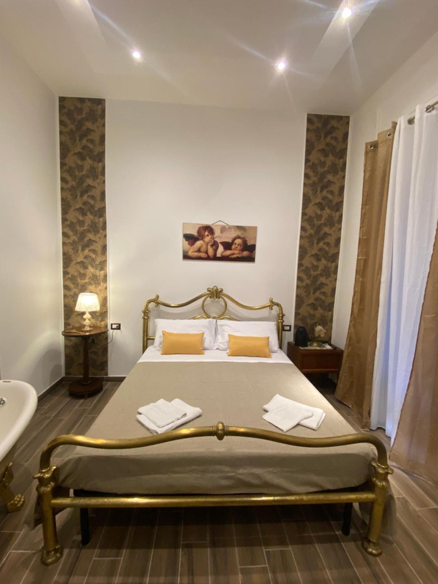 Beb Boreale Hotel Napels Buitenkant foto
